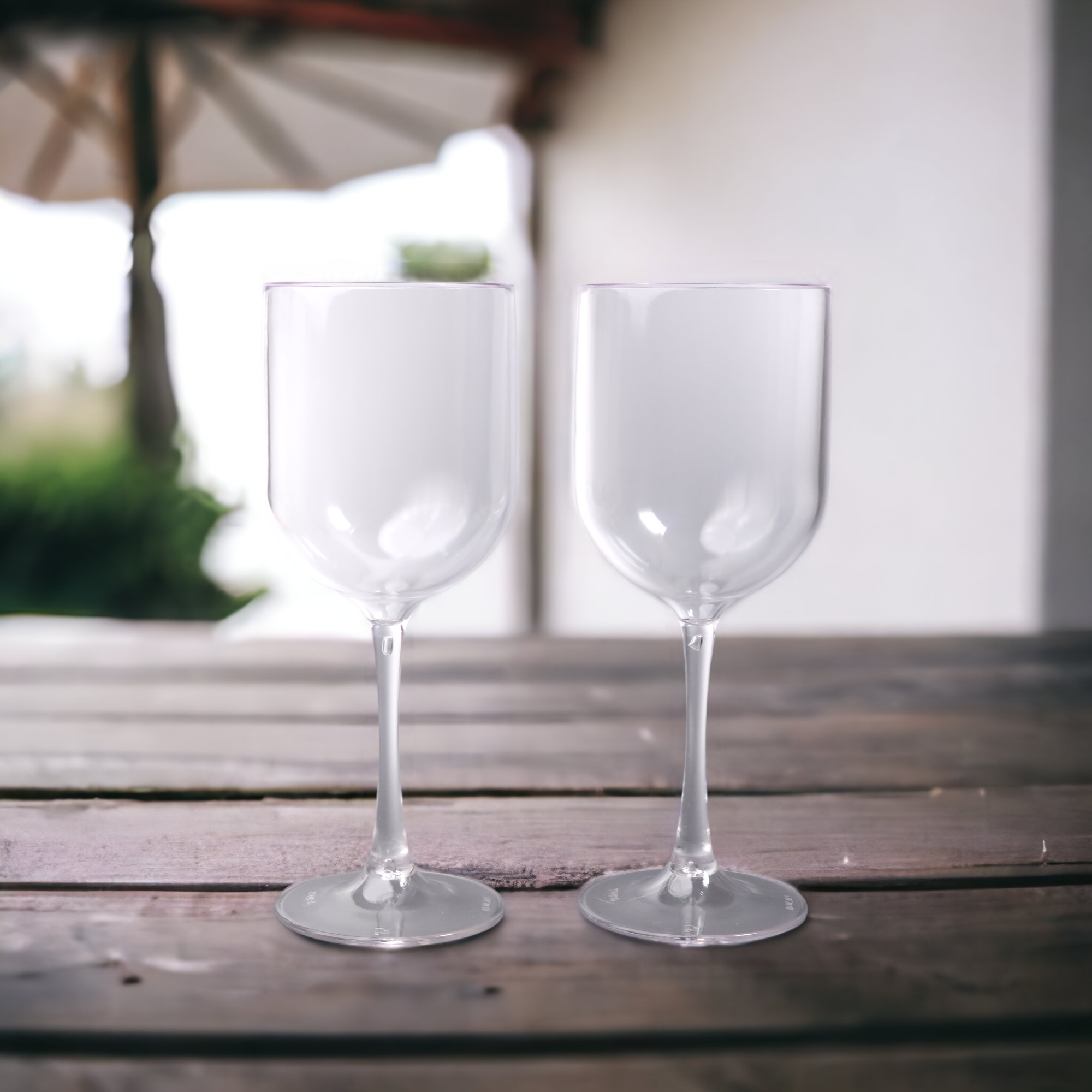 Transparent Premium Shatterproof Goblets - Stylish & Safe Drinkware